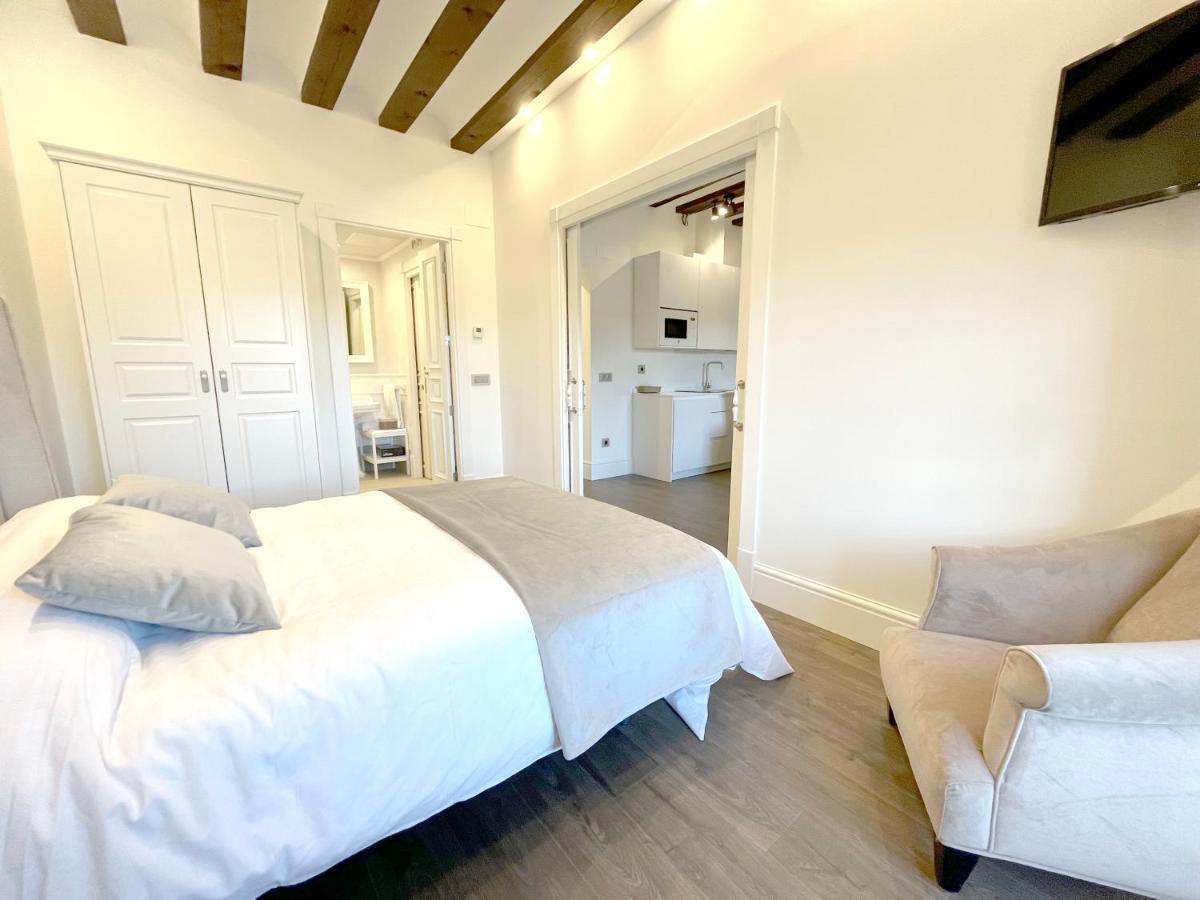 Apartamentos El Mirador Del Poeta Salamanka Pokoj fotografie